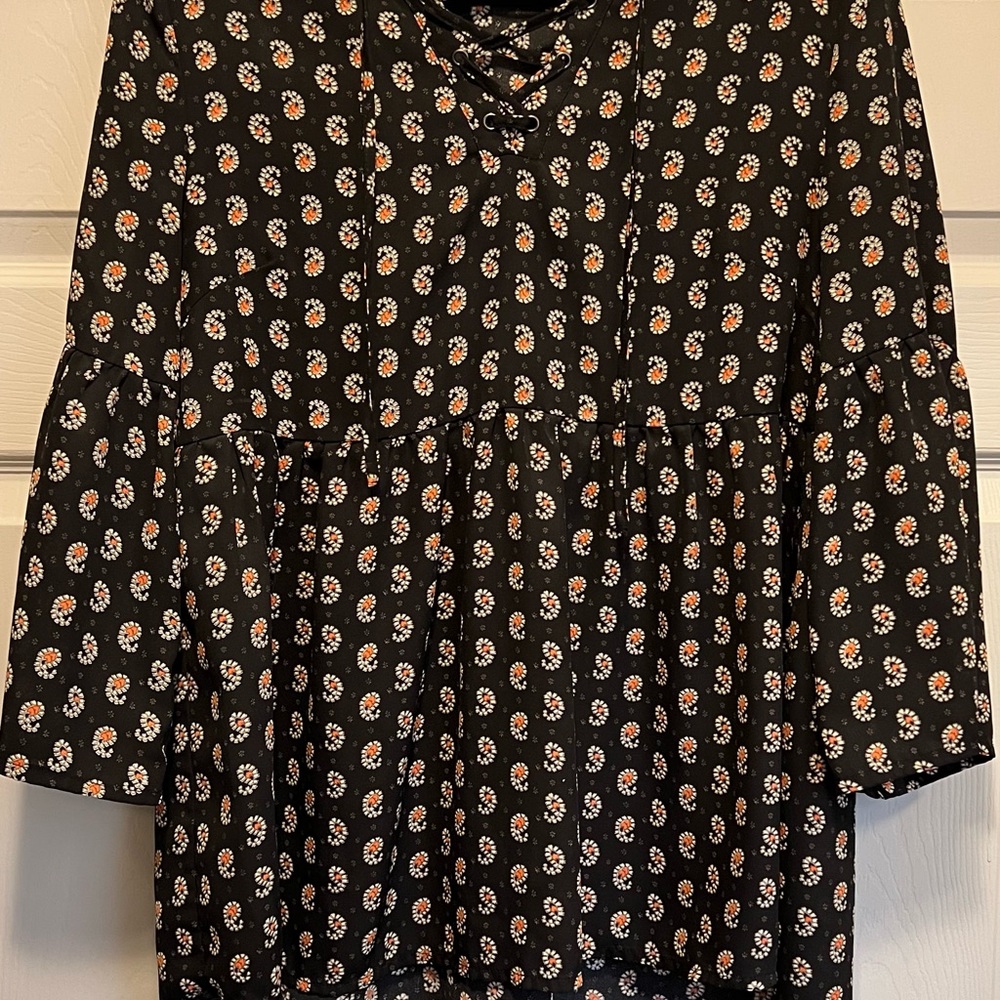 Black Paisley Accents Lace-Up Top